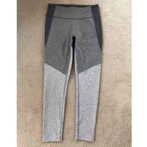 Outdoor Voices 7/8 Tri Tone Leggings
